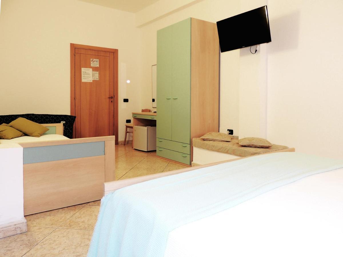 Hotel Porto Badisco Zewnętrze zdjęcie