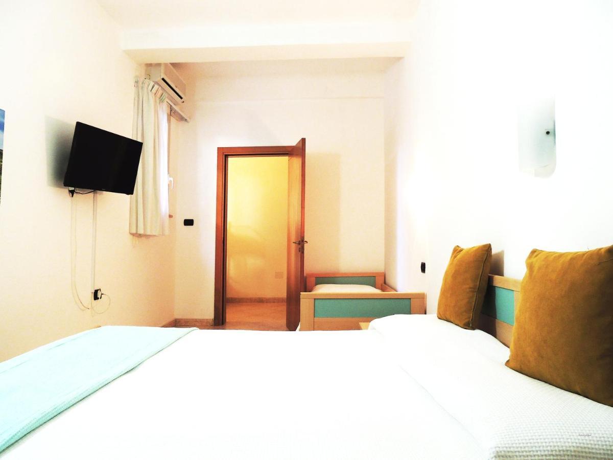 Hotel Porto Badisco Zewnętrze zdjęcie